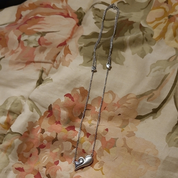 Silver Necklace with Hear Pendant Adjustable , Can Be Worn Long Or As Choker - Picture 3 of 6